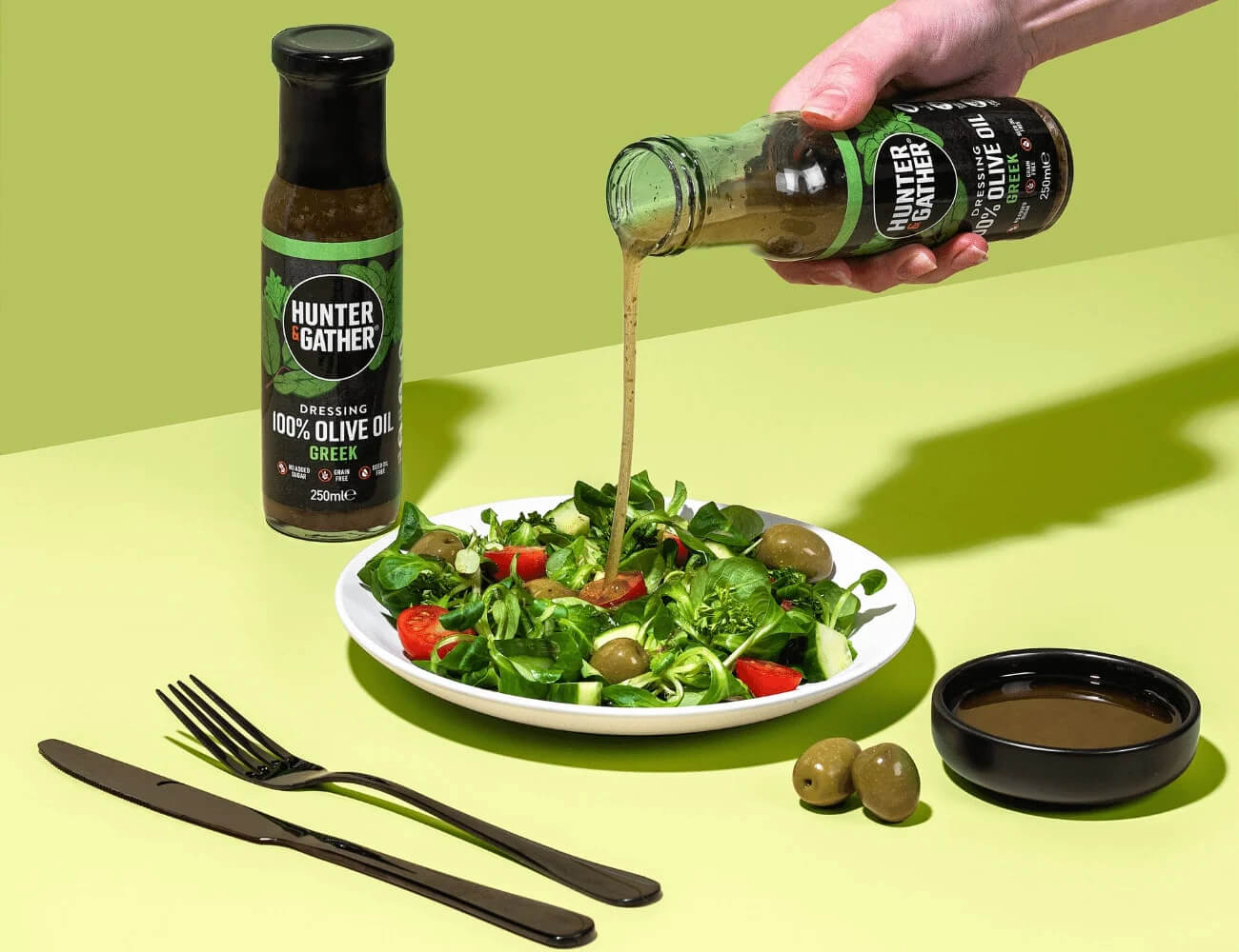 olive-oil-greek-dressing-pouring-on-salad